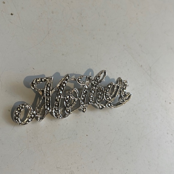 Mother broach - Picture 1 of 2